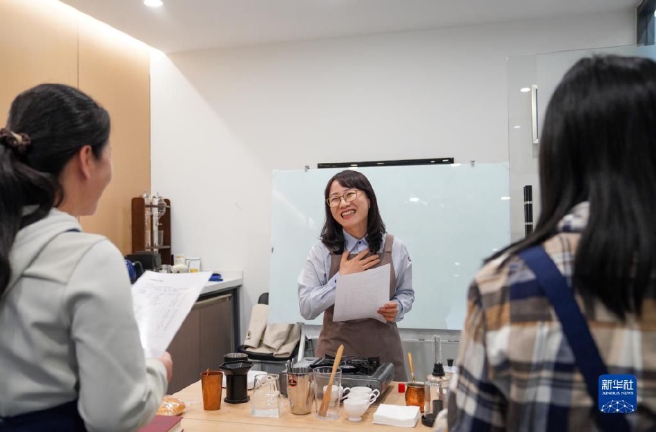母子动漫色情片