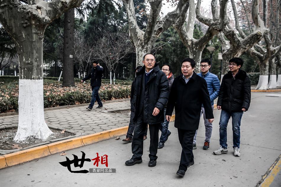 强伦轩一区二区三区四区播放方式
