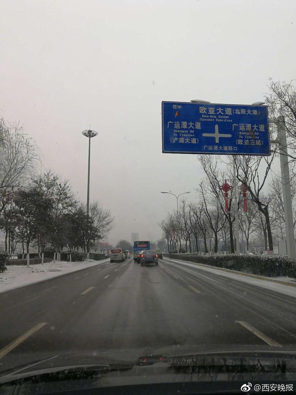亚洲乱乱色中字