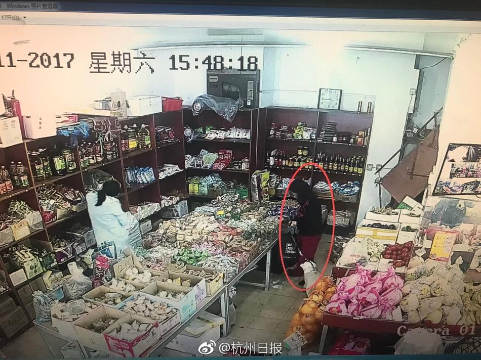 韩国女优空姐自慰二区