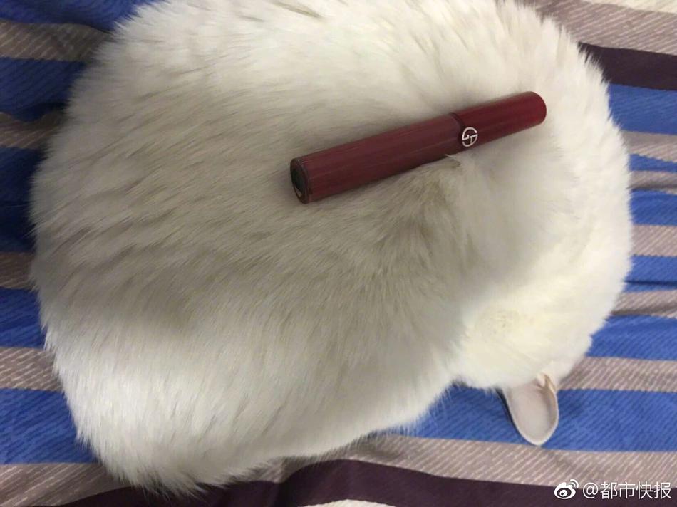 女房仲