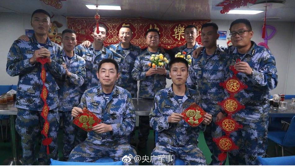 天天摸天天操
