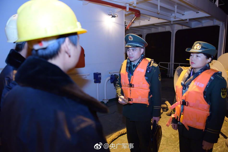 绿 分享娇妻被多P