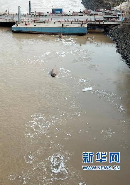 三级片女人全裸