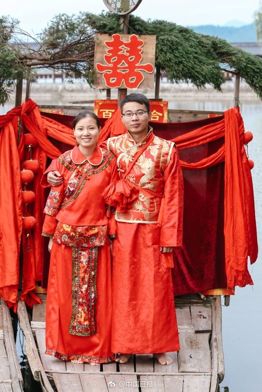 欧美裸体浴场