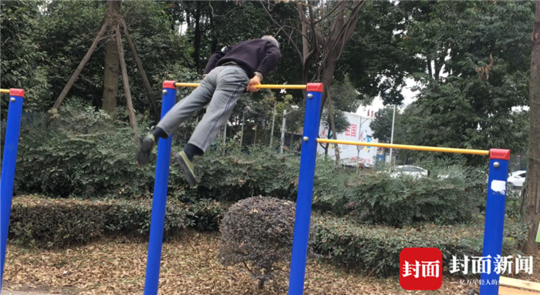 色黄网站