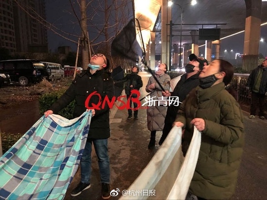 炭治郎甘露寺温泉繁殖