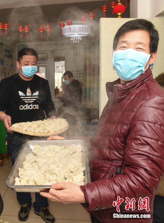 偷窥末发育娇小XXX