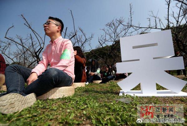 免费无码爽又刺激激情视频软件
