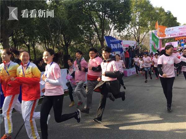 偷拍女人按摩洗澡Hd免费