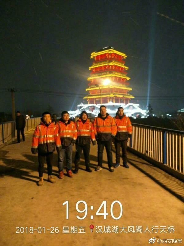 成人 视 屏 网站