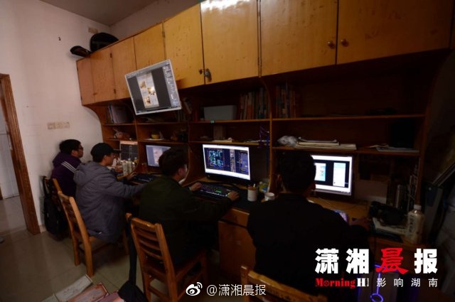 黄色网站国产毛片