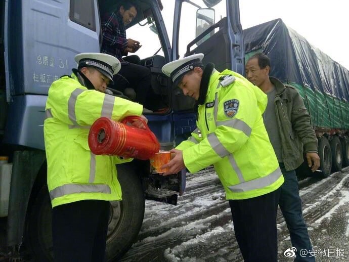 操逼视频免费看