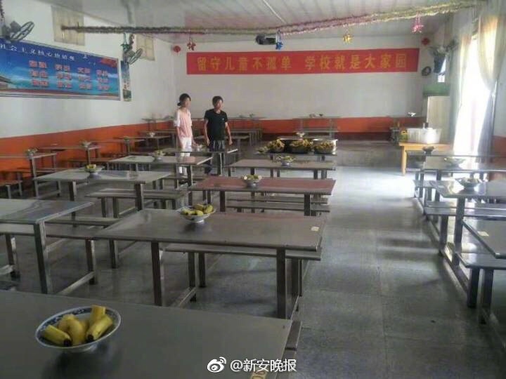 扒開腿灌牛奶拏調教双楠