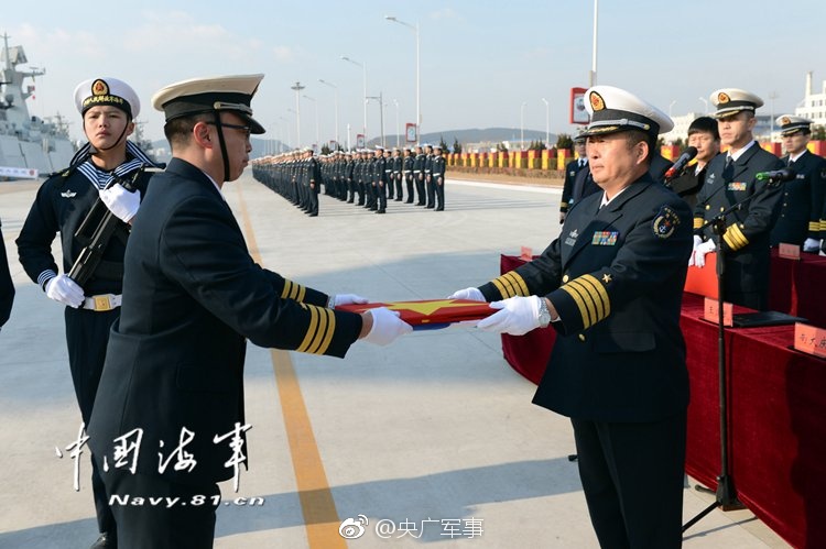 白丝女仆疯狂 喷水自慰爽作文