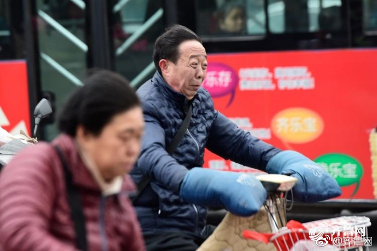 我的淫语乱伦淫语