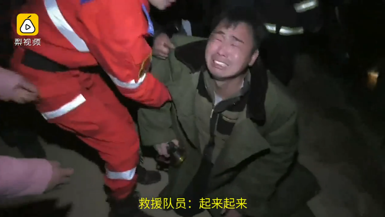 美女免费剃毛三级片