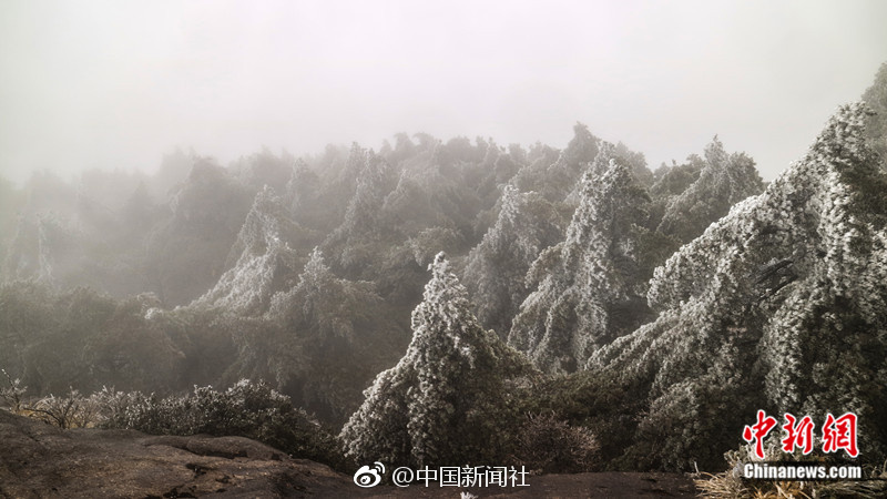 俄罗俄处破女见红HD