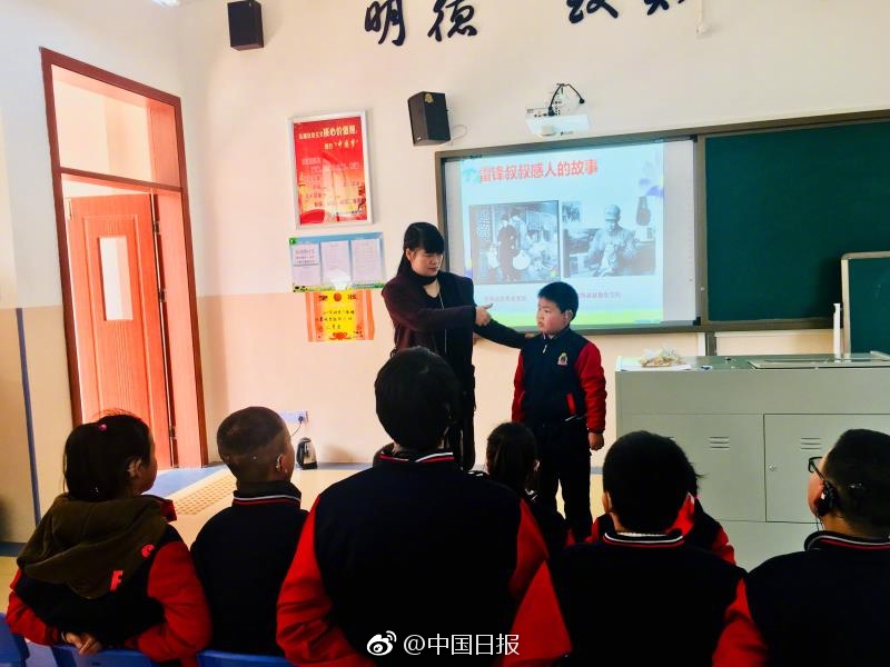 韩国偷怕三级三级