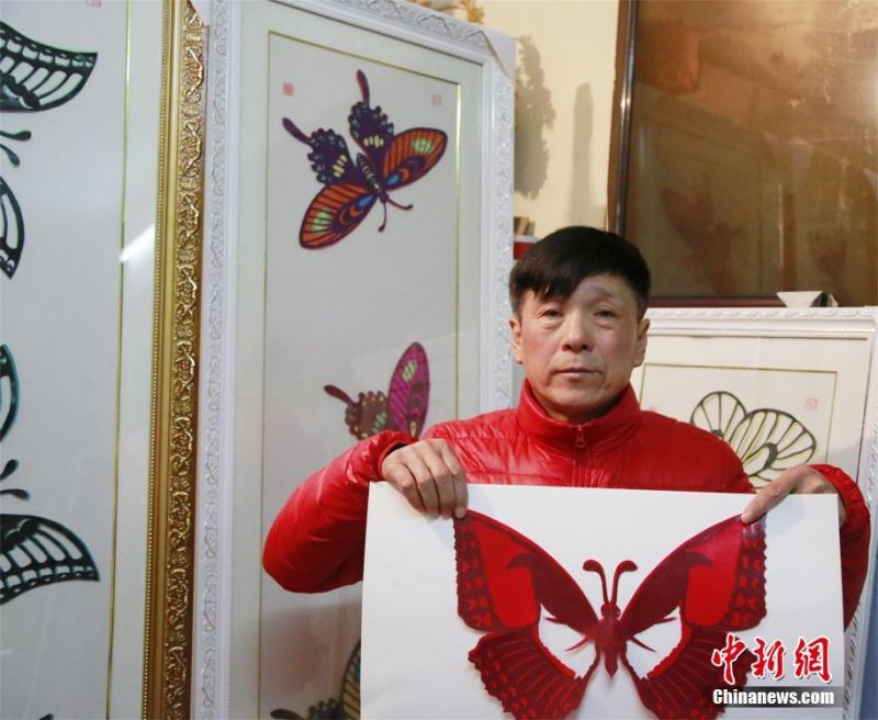 饥渴人妻欲求不满在线