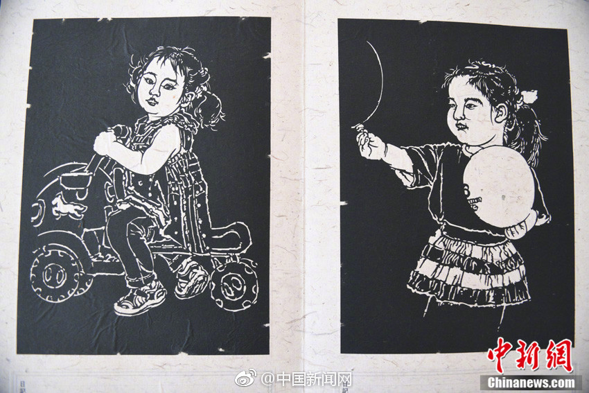 每次他吸我奶头很享受