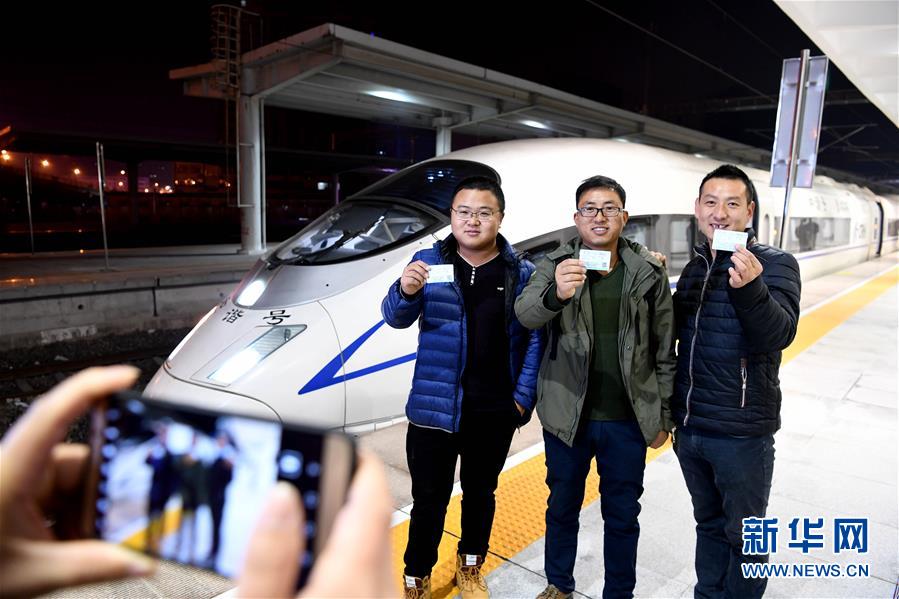 淮北至萧县北客车联络线开通运营高清图片