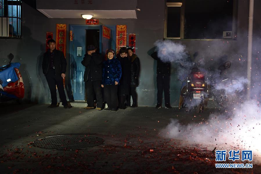 毛片黄色