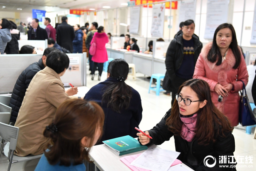 美女Pp美女光屁屁光屁屁光屁屁光屁屁图