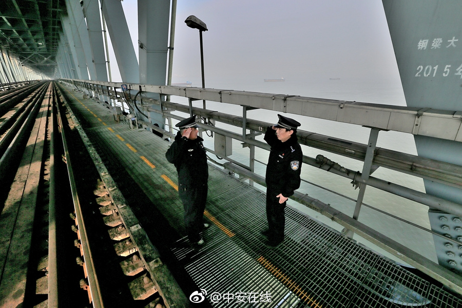 免费色高清无码