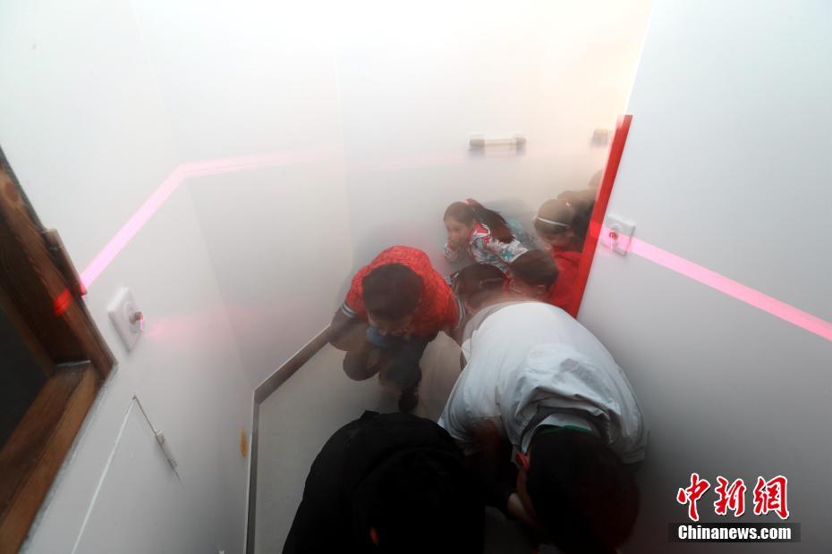 绿 分享娇妻被多P
