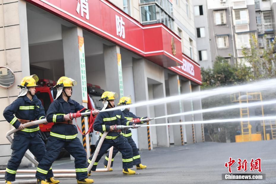 冷狐汉化300款黄油直装
