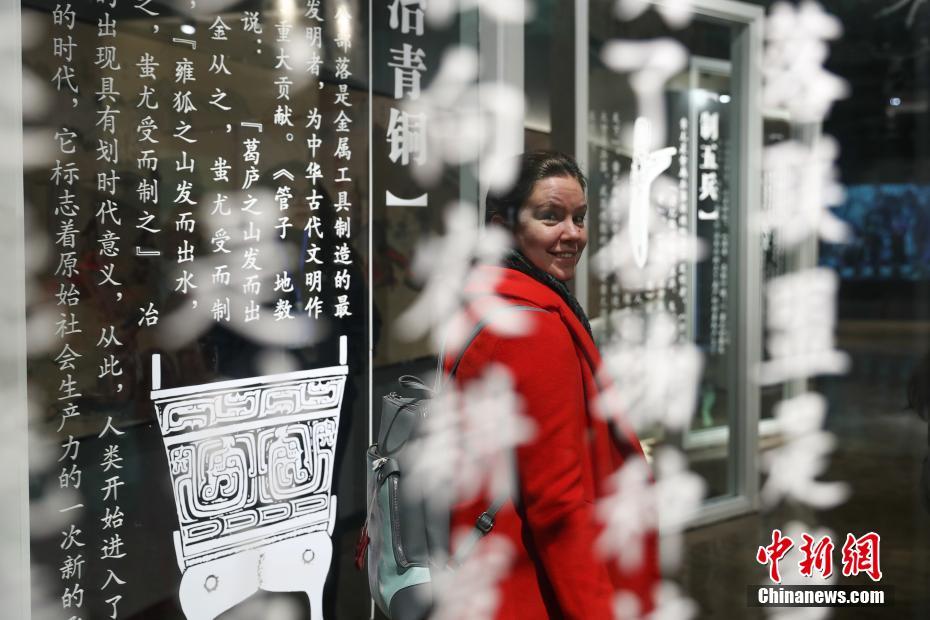 美女100%无遮挡