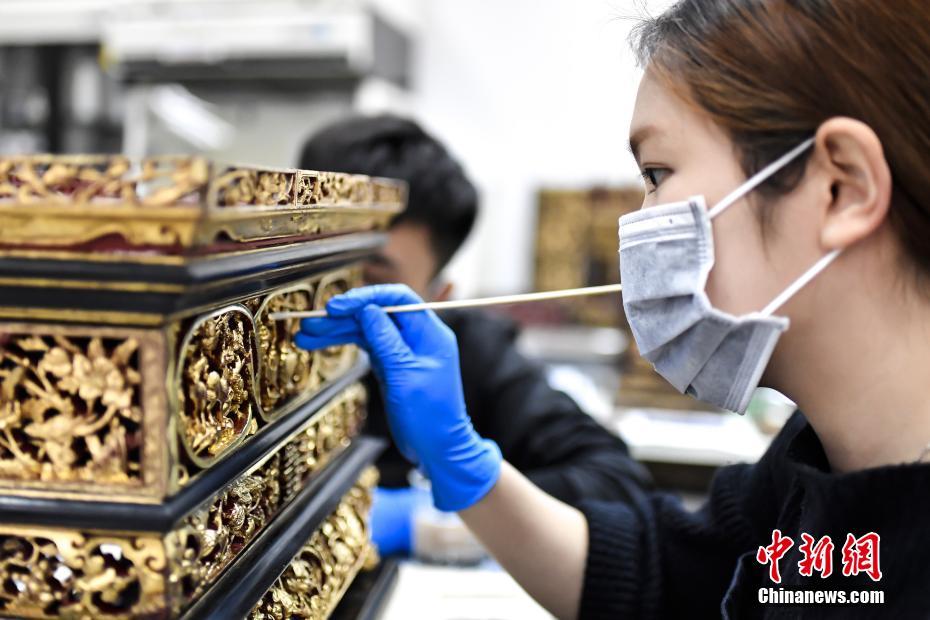 台湾人与兽一级毛片