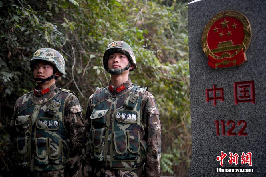 忘记穿内裤被同桌c到高潮作文