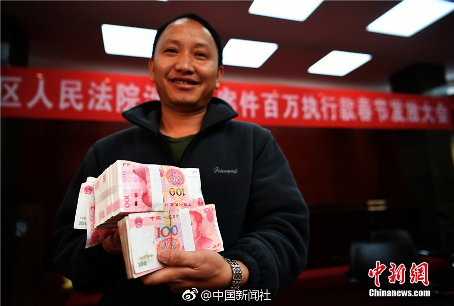 美女被艹网站