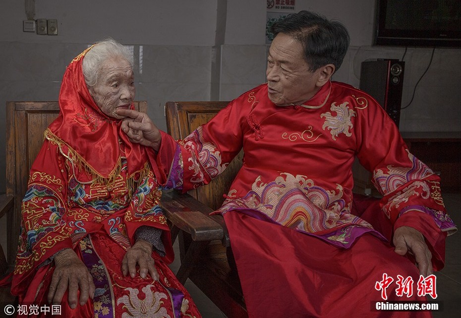 久久亚洲精华国产精华精华液