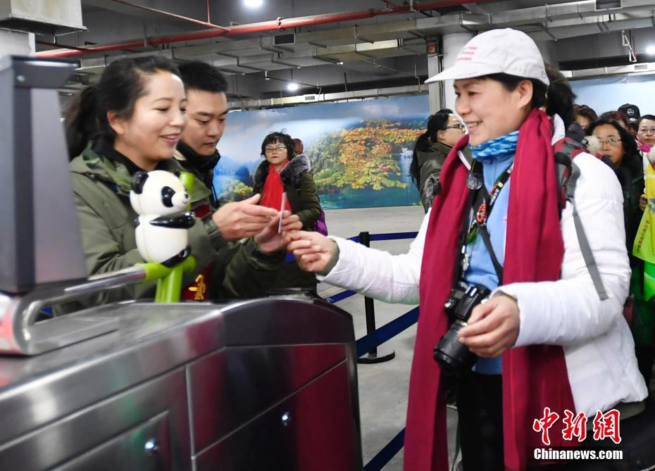 欧美精品三级在线免费观看