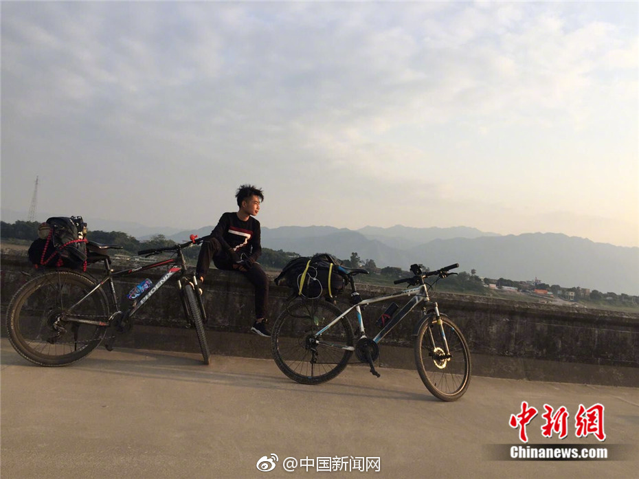 人妻制服中文无码