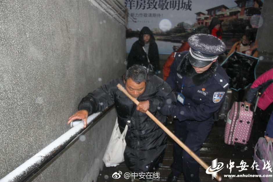 成 人 免 费 黄 色 网 站 无 毒