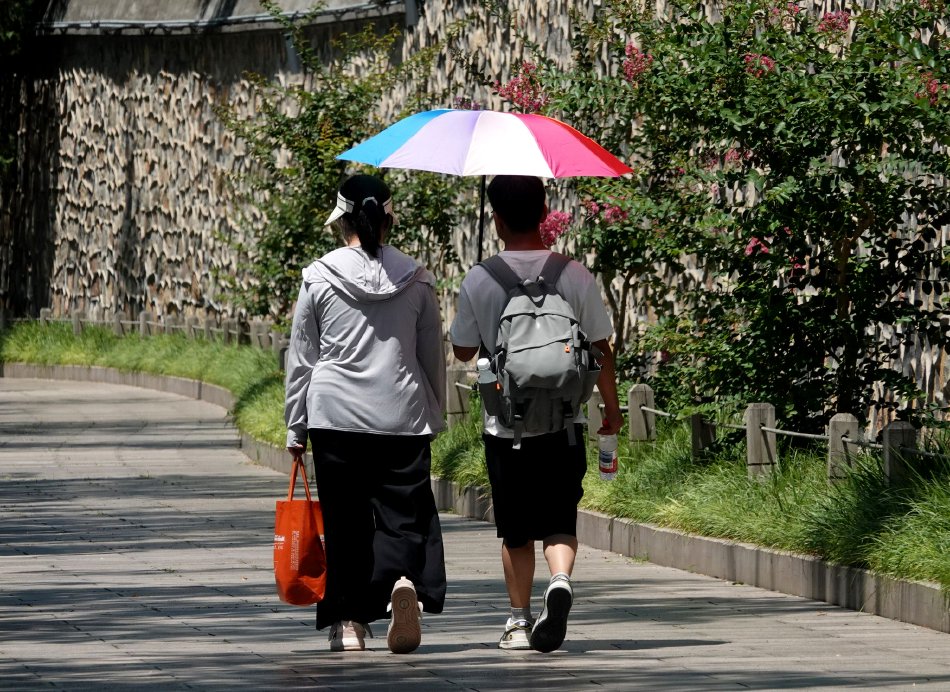 日本家庭三级乱伦