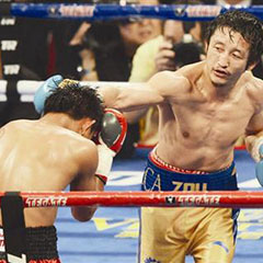 邹市明单回合三度击倒对手 生涯首度KO获胜