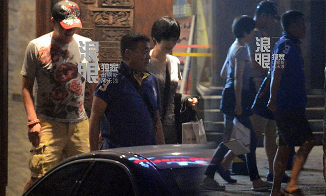 老同学情谊深！徐帆胡军何冰约局叙旧