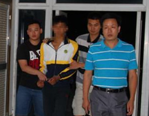 福建16岁少年因口角杀死女邻居 纵火毁尸(图)