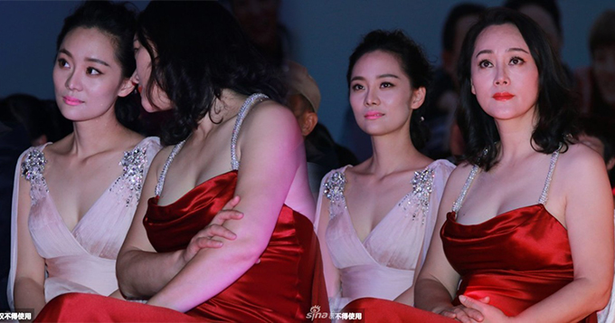  大宋佳 老公蔡程照片: 大宋佳 比基尼: 大宋佳 性感