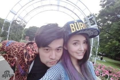 周杰伦把妹只用一招 河边放烟火制造浪漫