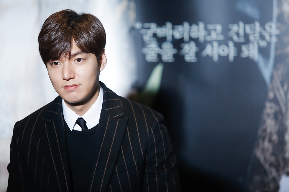 李敏镐谈首部主演电影：床戏不是亲自上阵