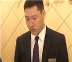 夫妻開房被服務(wù)員看光