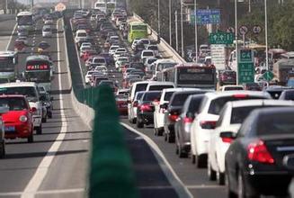成都今日或现扫墓高峰 高速交警发布避堵攻略