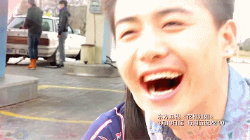 马天宇甜蜜叫宋茜小呲货 有爱动图萌翻