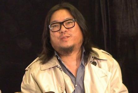 山寨版高晓松现身四川南充 高晓松:矮大紧你有完没完